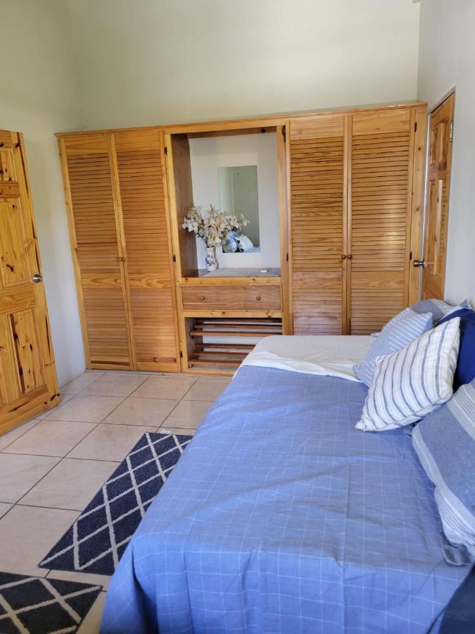 Memories Cottage And Apartments Buccoo Екстериор снимка