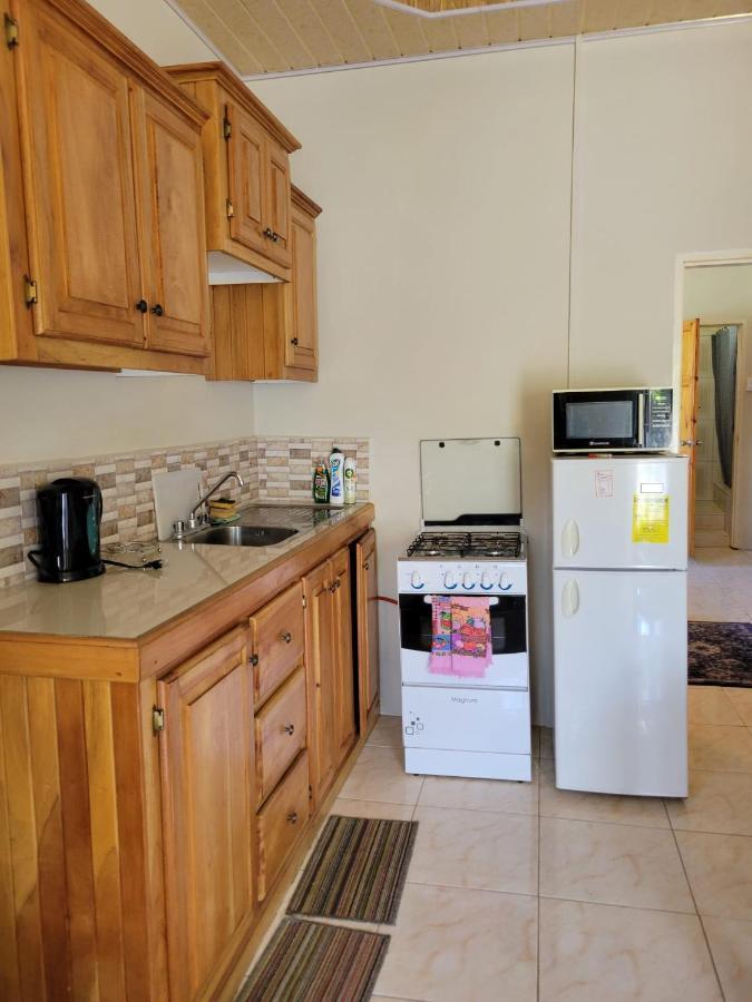 Memories Cottage And Apartments Buccoo Екстериор снимка